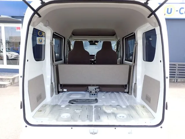エブリイバン(スズキ)の車両写真