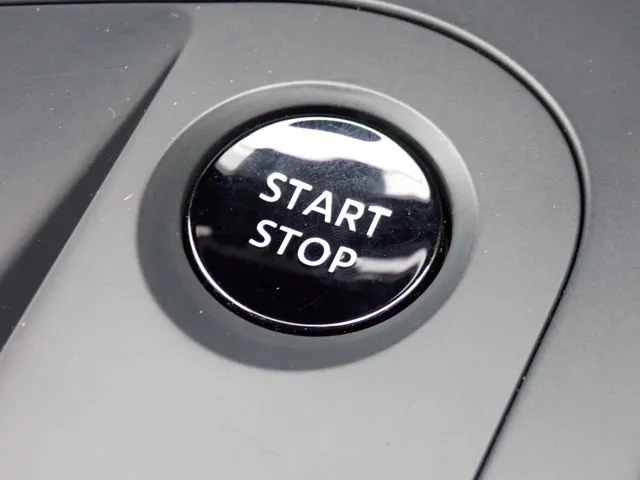 ノート（ニッサン）の車両写真