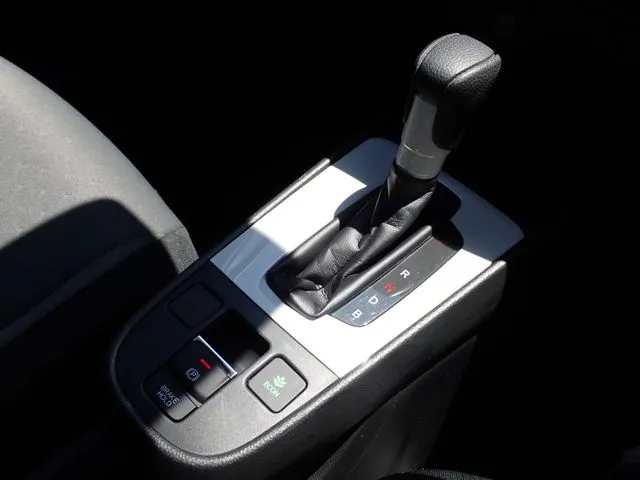 フィット e:HEV(ホンダ)の車両写真