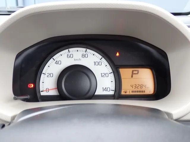 アルト(スズキ)の車両写真