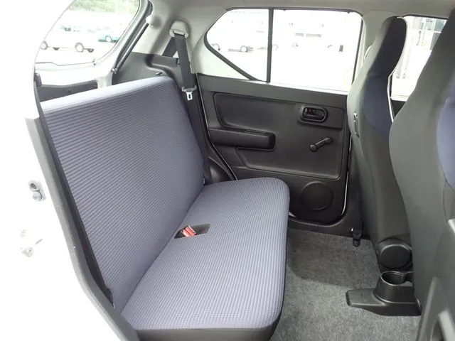 アルト(スズキ)の車両写真