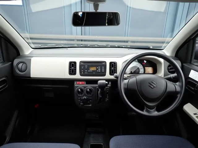 アルト 4WD(スズキ)の車両写真
