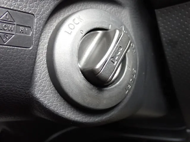 NV150 AD 2WD(ニッサン)の車両写真