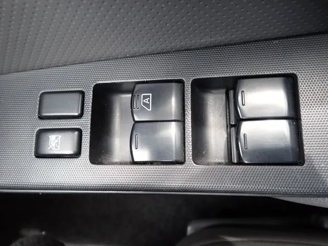NV150 AD 2WD(ニッサン)の車両写真