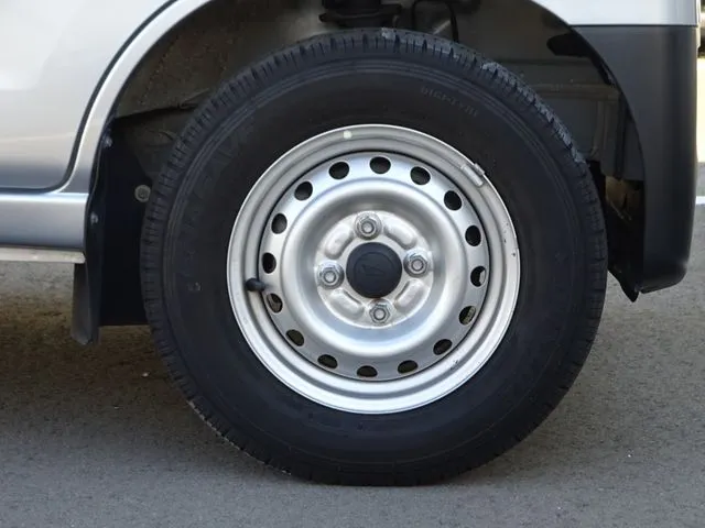 ハイゼットカーゴ(ダイハツ)の車両写真