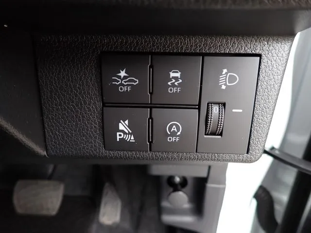 ダイハツ　ムーヴ　４ＷＤ