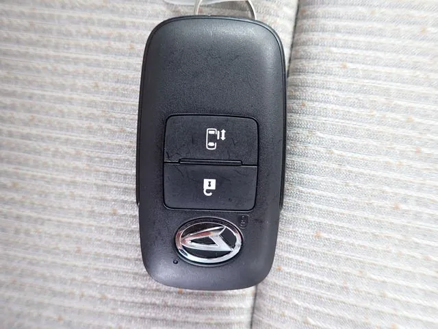 ダイハツ　ムーヴ　４ＷＤ