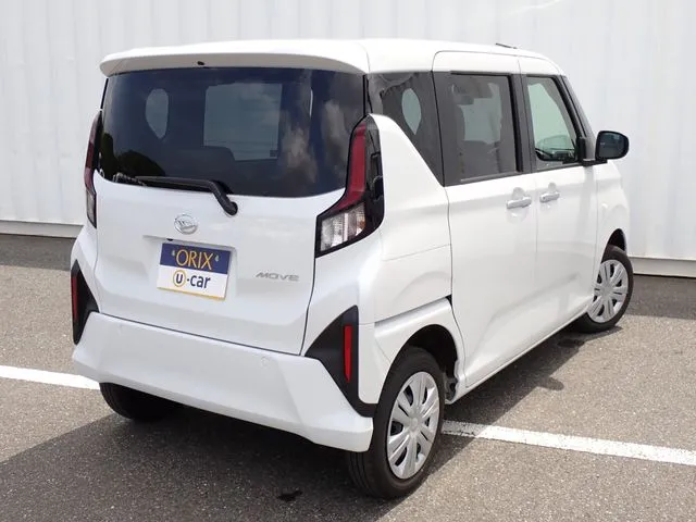ダイハツ　ムーヴ　４ＷＤ
