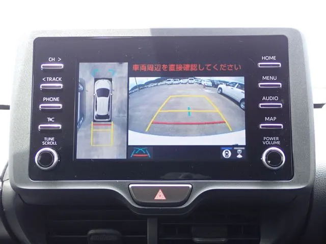 ヤリス ハイブリッド(トヨタ)の車両写真