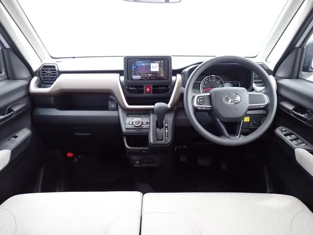 ダイハツ　ムーヴ　４ＷＤ