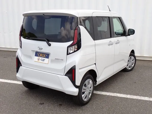 ダイハツ　ムーヴ　４ＷＤ