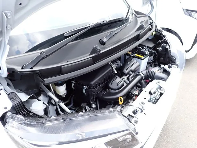 ダイハツ　ムーヴ　４ＷＤ
