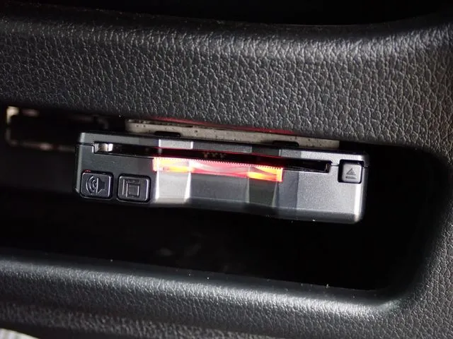 ダイハツ　ムーヴ　４ＷＤ