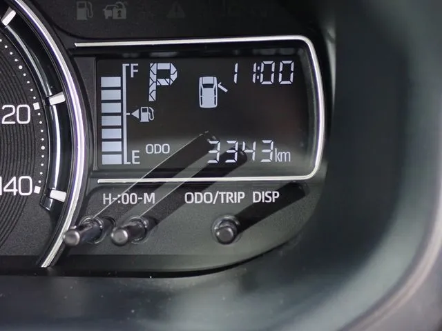 ダイハツ　ムーヴ　４ＷＤ