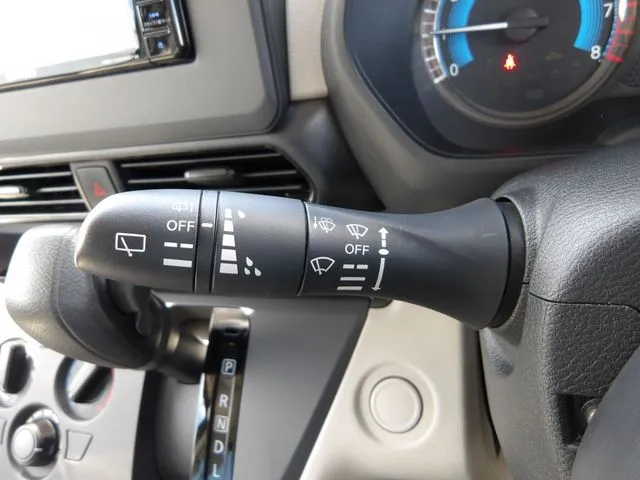 ルークス（ニッサン）の車両写真