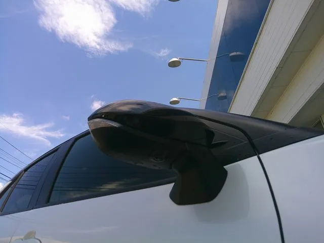 ヤリスクロス　ハイブリッド（トヨタ）の車両写真