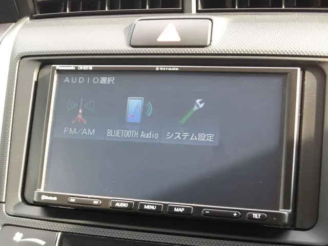 カローラフィールダー　ハイブリッド（トヨタ）の車両写真
