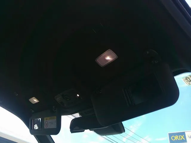 ヤリスクロス　ハイブリッド（トヨタ）の車両写真