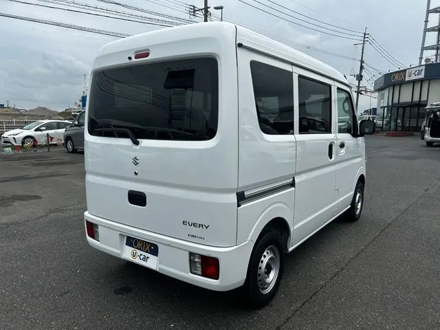 スズキ　エブリイバン