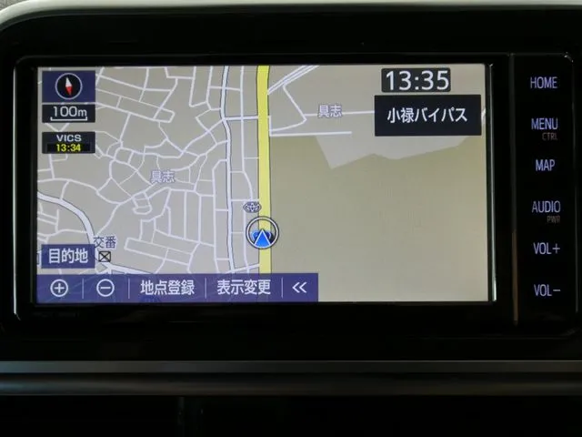 トヨタ　シエンタ　ハイブリッド