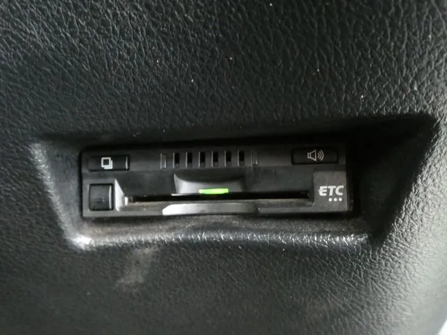 トヨタ　シエンタ　ハイブリッド