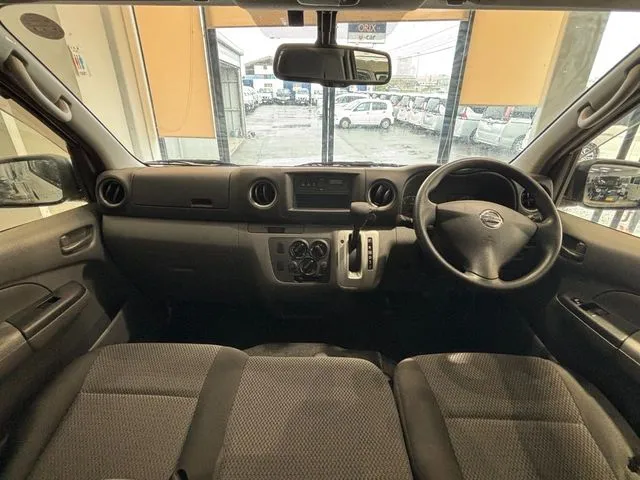 NV350キャラバン 1.25t(ニッサン)の車両写真