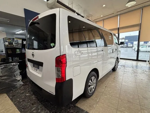 NV350キャラバン 1.25t(ニッサン)の車両写真