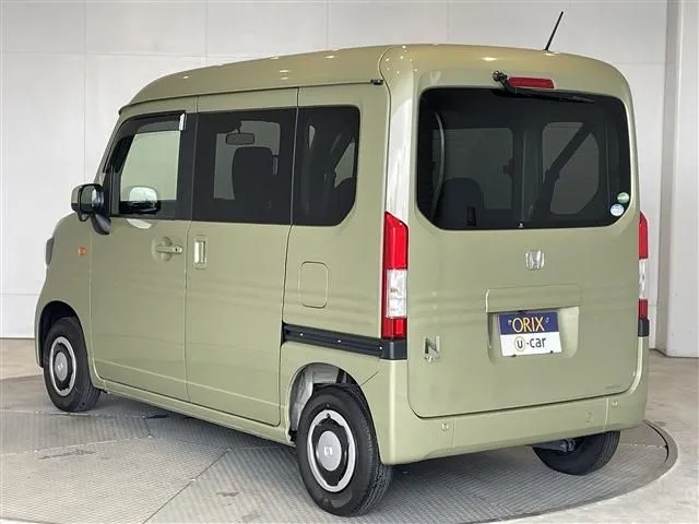 N-VAN+スタイル(ホンダ)の車両写真