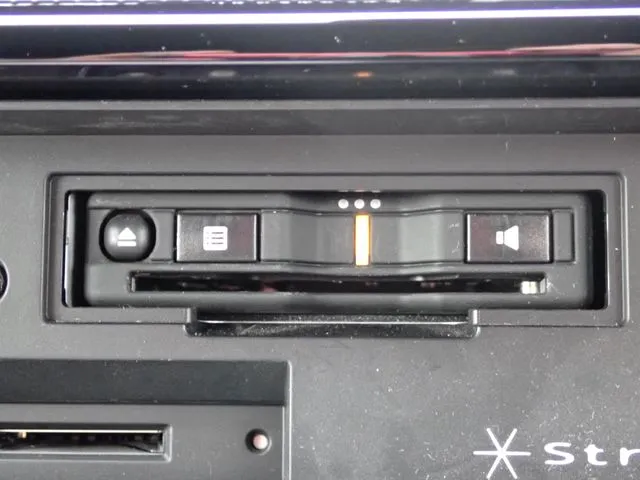 アクア（トヨタ）の車両写真