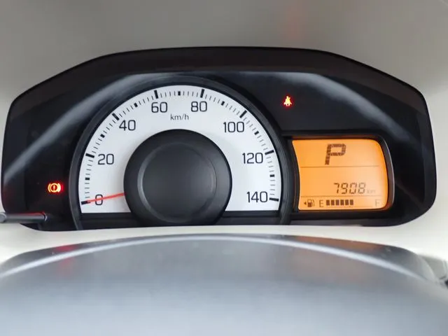 アルト(スズキ)の車両写真