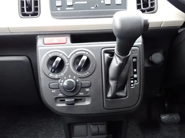 アルト(スズキ)の車両写真