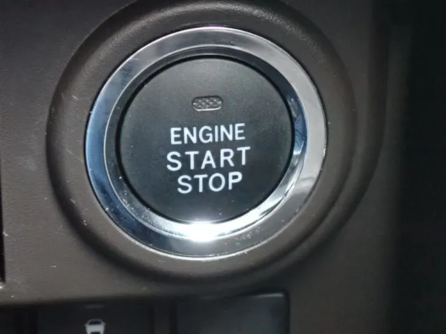 ルーミー(トヨタ)の車両写真