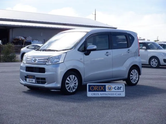 ダイハツ　ムーヴ
