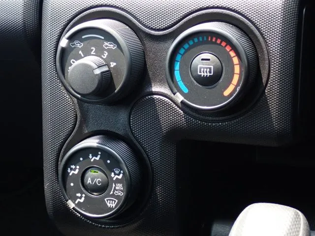 トヨタ　プロボックスバン　２ＷＤ