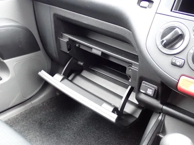 NV150 AD 2WD(ニッサン)の車両写真