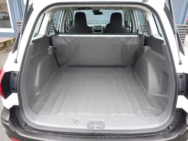 NV150 AD 2WD(ニッサン)の車両写真