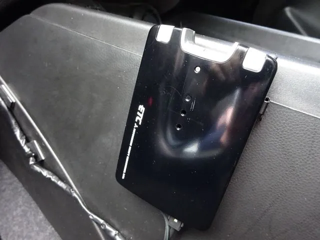 スズキ　スイフト　４ＷＤ