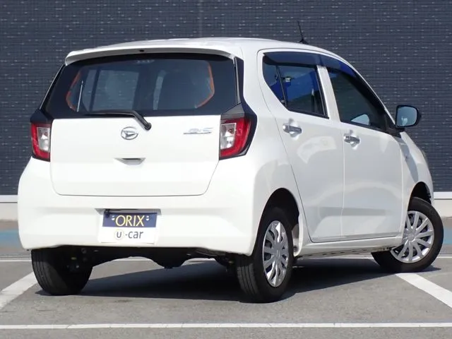ミラ　イース　４ＷＤ（ダイハツ）の車両写真