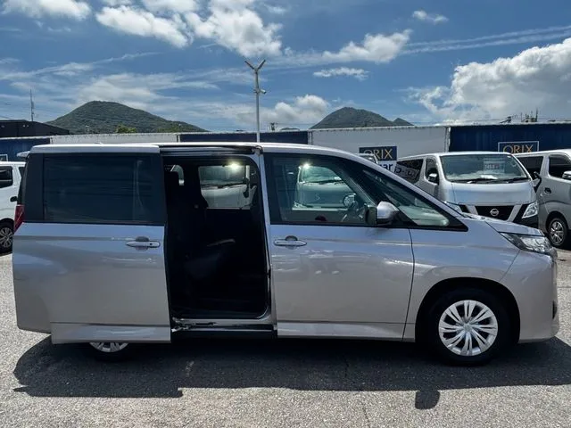 ノア(トヨタ)の車両写真