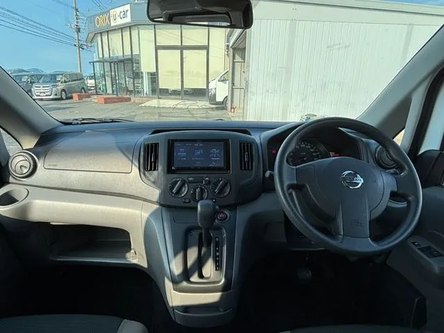 NV200バネットバン(ニッサン)の車両写真