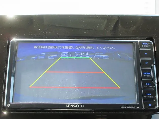 ノート(ニッサン)の車両写真