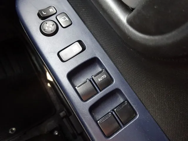 スズキ　アルト　４ＷＤ