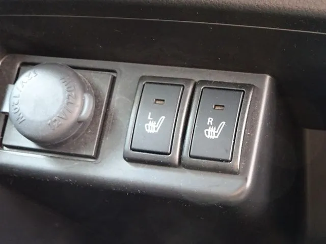 スズキ　アルト　４ＷＤ