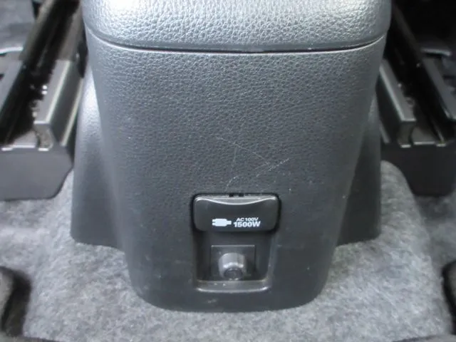 アクア（トヨタ）の車両写真