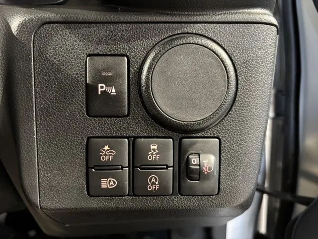ダイハツ ミラ イース 4WD