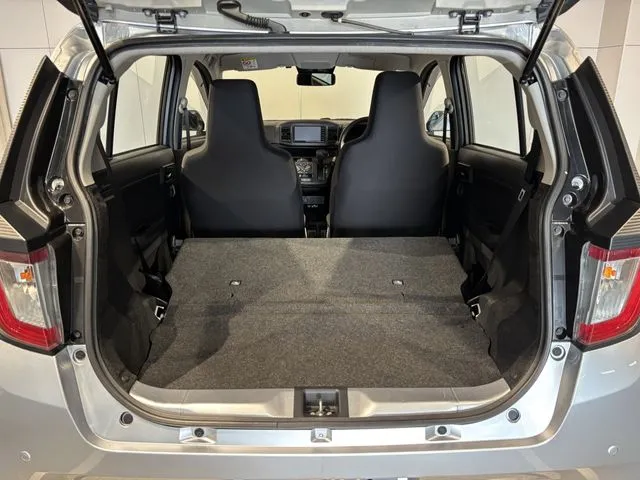 ダイハツ ミラ イース 4WD