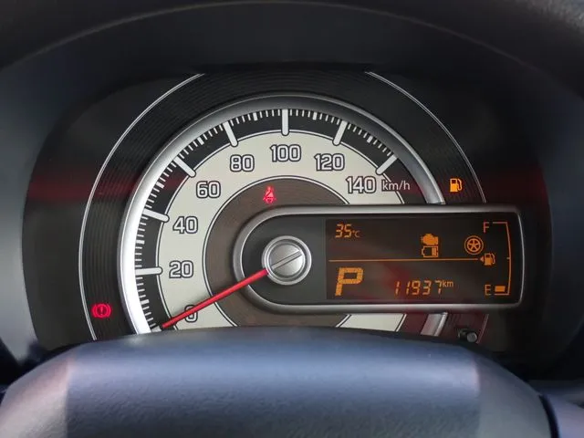 アルト(スズキ)の車両写真