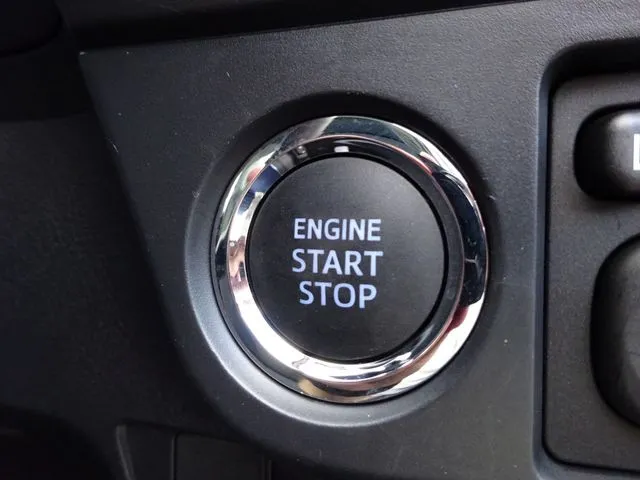 カローラアクシオ(トヨタ)の車両写真
