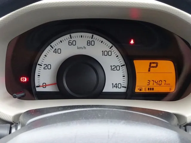 アルト(スズキ)の車両写真