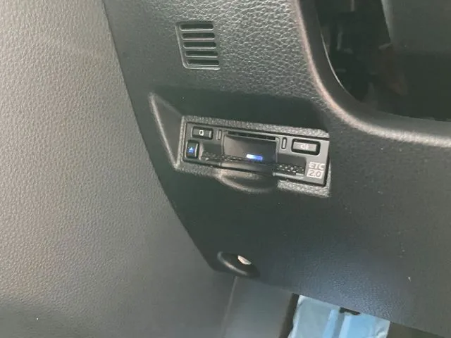 ノア　４ＷＤ（トヨタ）の車両写真